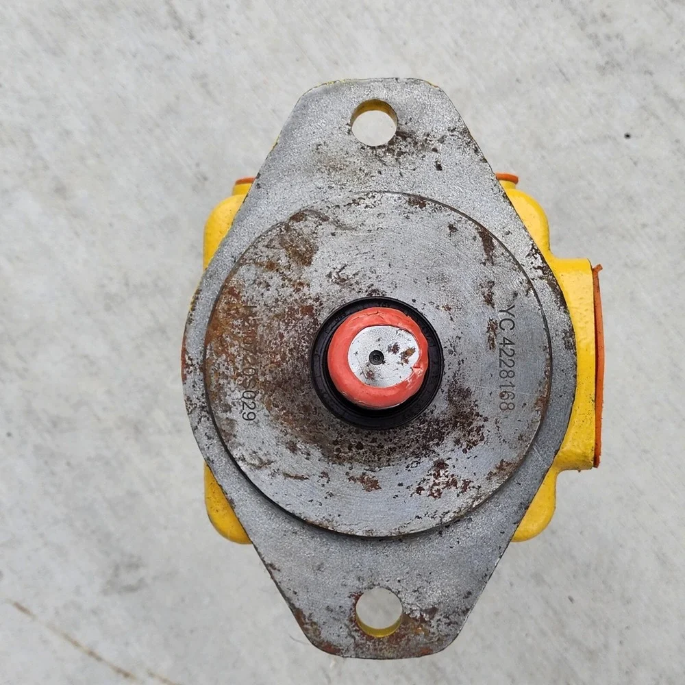 FOR‎ CAT 422-8175: PUMP-HYD VANE-GD 4228175 3306 ENGINE D25D